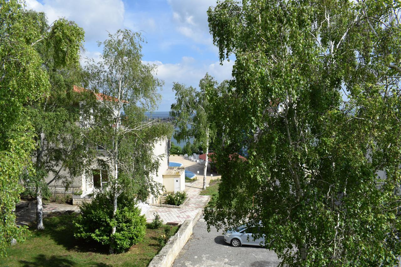 Ahilea Hotel - Free Pool Access Балчик Екстер'єр фото