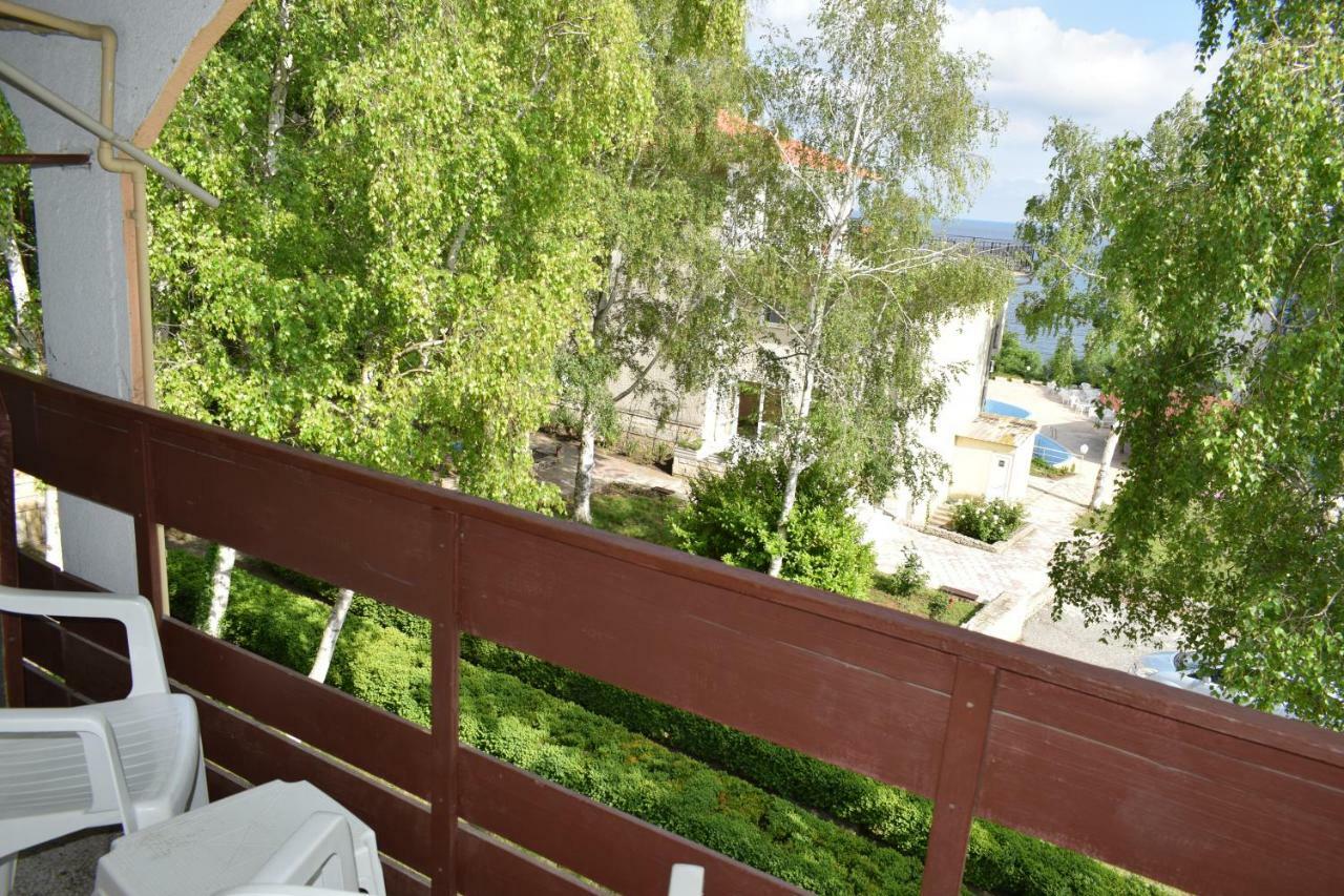 Ahilea Hotel - Free Pool Access Балчик Екстер'єр фото